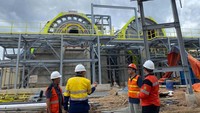Direktur Utama BRMS Agus Projosasmito mengatakan jika pekerjaan konstruksi pabrik emas di Palu berjalan cukup baik. ia pun berharap pabrik tersebut dapat segera beroperasi di Kuartal keempat 2022 demi meningkatkan produksi emas BRMS.