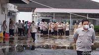 BMKG dan BPBD mengimbau warga untuk meningkatkan kewaspadaan. Sebab, hanya dalam 10 jam, Kepulauan Mentawai tiga kali diguncang gempa dengan kekuatan di atas M 5,0. (Foto: Jeka Kampai/detikSumut)