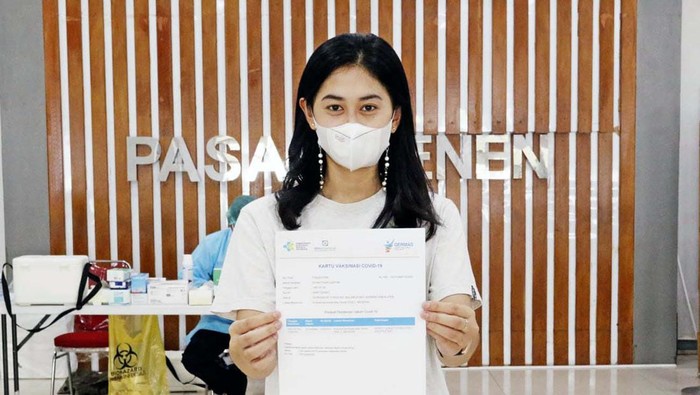 PT Kereta Api Indonesia menyelenggarakan vaksinasi gratis di sejumlah stasiun dan klinik KAI. Hal ini terkait aturan penumpang kereta wajib booster.