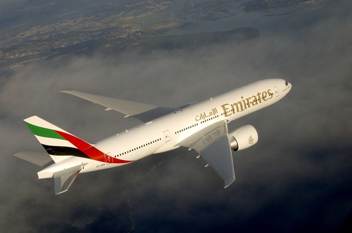 Ilustrasi pesawat Emirates