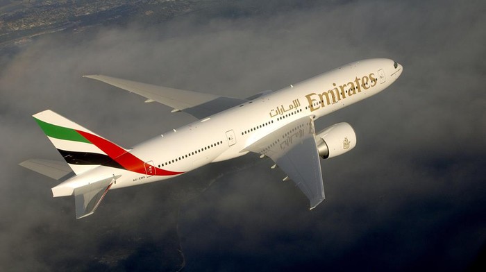Ilustrasi pesawat Emirates
