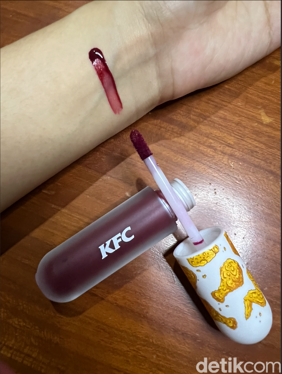 Produk Baru Dear Me Beauty X KFC Produk Baru Dear Me Beauty X KFC