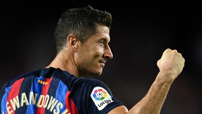 4 Gol Bukti Ganasnya Robert Lewandowski di LaLiga