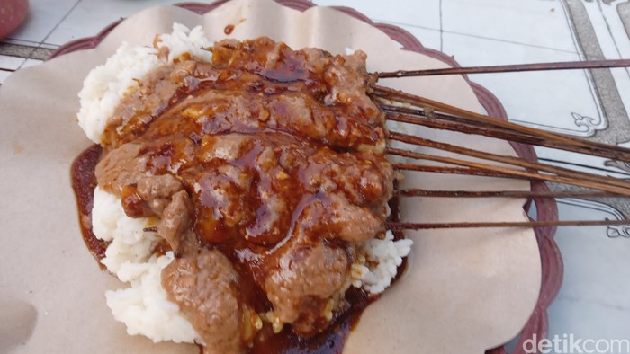 Sate Ayam Parapat.