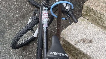 Sepeda ini sulit sekali dicuri. Foto: Boredpanda