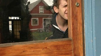 Lubang pengintip. Foto: Boredpanda