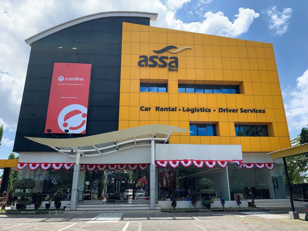 tempat jual beli mobil bekas Caroline