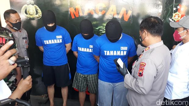 Tiga mahasiswa UIN diamankan polisi.