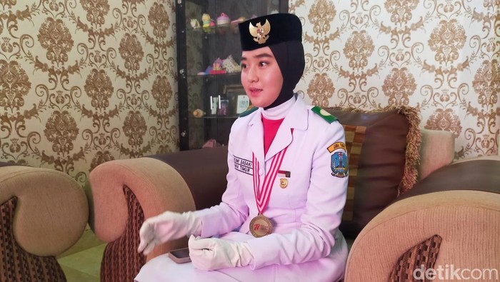 Ayumi Putri Sasaki saat ditemui di rumahnya, di Banyuwangi