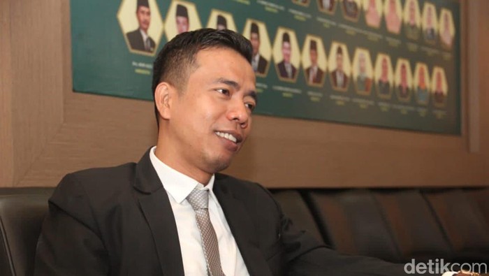 Ketua Fraksi PKB DPRD Jatim Fauzan Fuadi