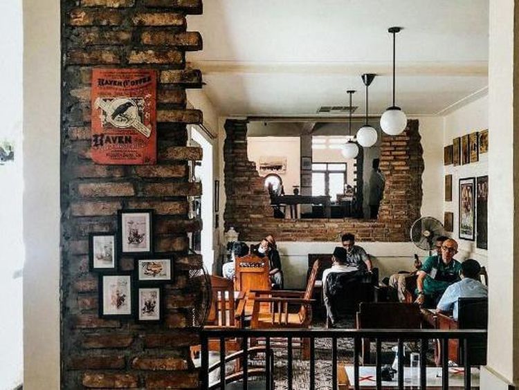 10 Kafe dan Restoran Berdesain Antik di Jakarta Ini Bikin Nostalgia!