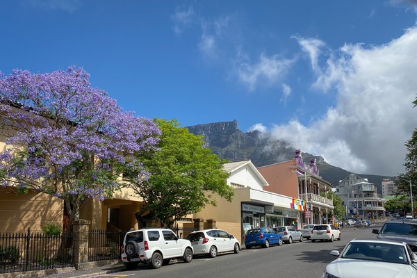 Peringkat ke-26 adalah Kloof Street di Cape Town. Foto: Getty Images/emson
