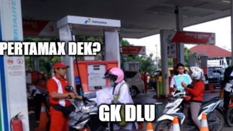 Meme Kenaikan Harga BBM Meme Kenaikan Harga BBM