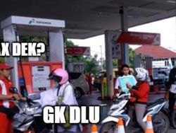 Meme Harga BBM Naik, Mau Ketawa Tapi Kok Sedih