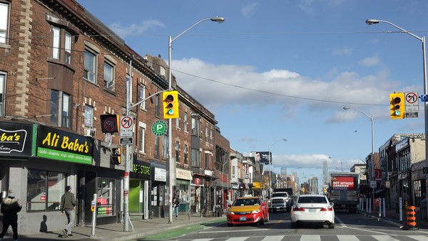 Peringkat ke-14 adalah Ossington Avenue, Toronto. Foto: Getty Images/KathrynHatashitaLee