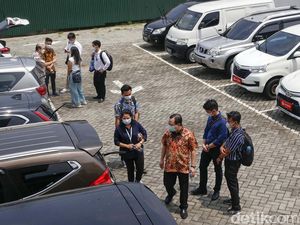 Orang Indonesia Belum Biasa Beli Mobil Bekas Online, Harus Jajal Dulu