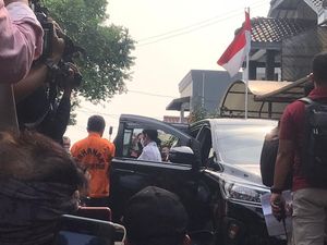 Kata Pengacara Soal Putri Candrawathi Kembali Hindari Wartawan