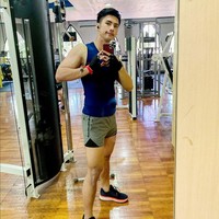 Berkat diet ketat dan olahraga, Ricky Cuaca berhasil memangkas bobotnya hingga 75 kg. Foto: Dok. Instagram/@rickycuaca