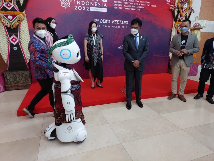 Robot UU Telkomsel Robot UU Telkomsel