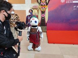 Wujud Robot UU Unjuk Gigi di Bali, Bisa Nyanyi dan Bicara