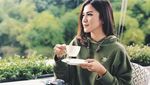Si Cantik Dita Fakhrana yang Doyan Ngopi di Paris hingga Seoul