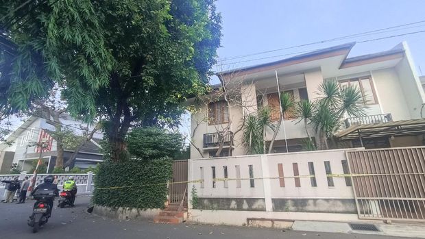 Situasi terkini, Selasa (30/8/2022) pagi di rumah dinas dan rumah pribadi Ferdy Sambo jelang rekonstruksi kasus pembunuhan Brigadir Nopriansyah Yosua Hutabarat,