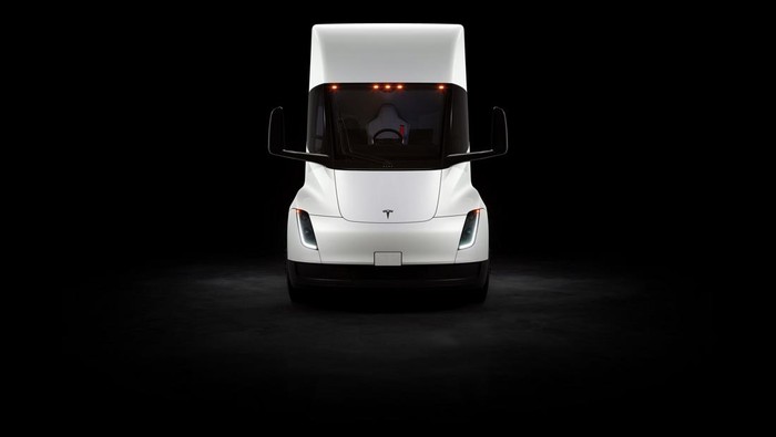 Truk listrik Tesla Semi Truk listrik Tesla Semi