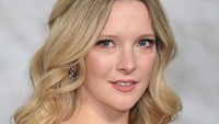 Aduh cantiknya Morfydd Clark! (Foto: WireImage/Karwai Tang)