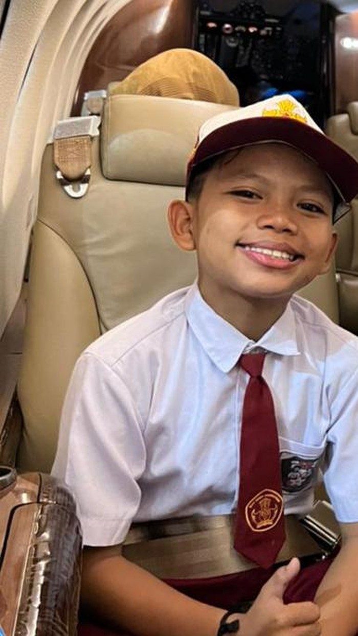 Farel Prayoga naik jet pribadi Farel Prayoga naik jet pribadi