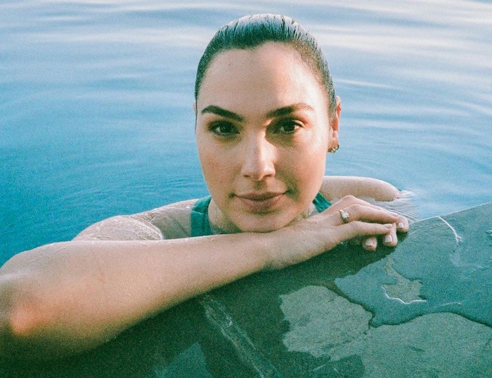 Gal Gadot Gal Gadot