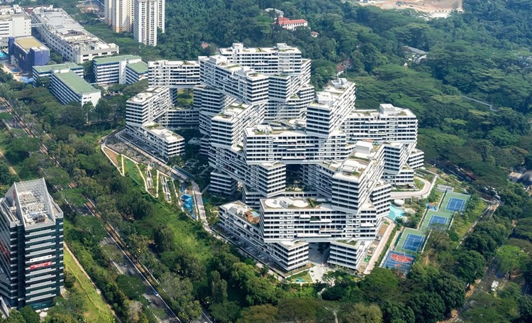 Gedung dengan arsitektur unik