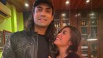Potret Gege Fransiska yang Bahagia Bisa Dimanja Jubin Nautiyal