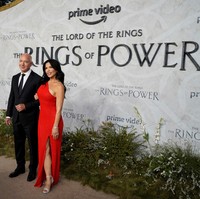 The Lord of the Rings: The Rings of Power yang merupakan prekuel dari film The Lord of the Rings, telah tayang di Amazon Prime. Episode terbaru hadir setiap Jumat. Daily Mail mengabarkan, serial ini menjadi yang termahal dalam sejarah dengan biaya produksi yang mencapai US$ 1 miliar untuk lima musim. (Foto: AFP via Getty Images/NIKLAS HALLEN)