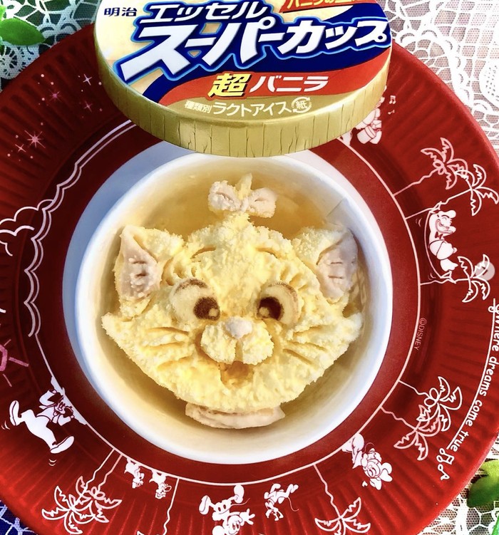 Ketika Es Krim Cup Diubah Jadi Bentuk Bunga hingga Kucing.