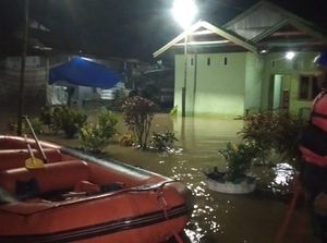 Banjir gegara Sungai Rongkong Meluap di Lutra Juga Rusak Perkebunan Warga