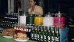 Mengintip Masa Lalu, Begini Suasana Warung Makan di Abad 20