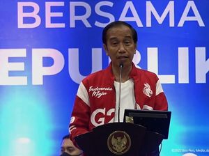 Jokowi soal Harga BBM Naik: Masih Dihitung!