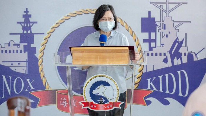 Taiwans President Tsai Ing-wen delivers a speech during her visit to a naval base in Suao, Yilan, Taiwan in this handout picture released on August 18, 2022. Taiwan Presidential Office/Handout via REUTERS/File Photo