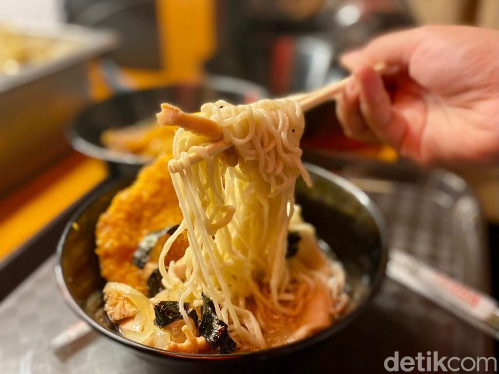 Ramen Kakek Jepang
