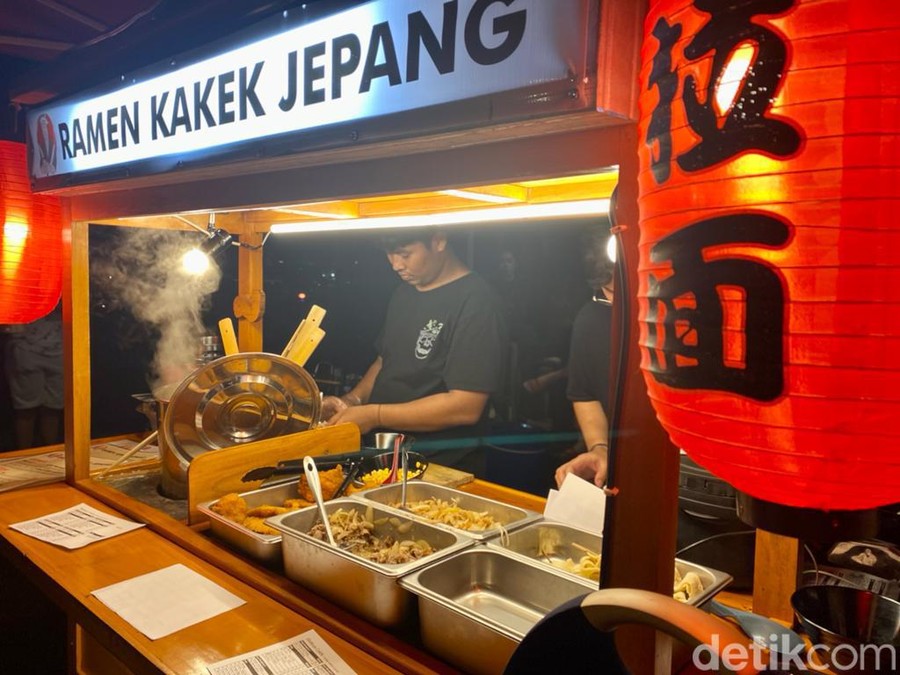 Rekomendasi Makanan Jepang Kaki Lima