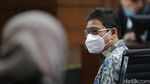 Ekspresi Eks Dirjen Kemendag dkk dalam Sidang Perdana Korupsi Migor