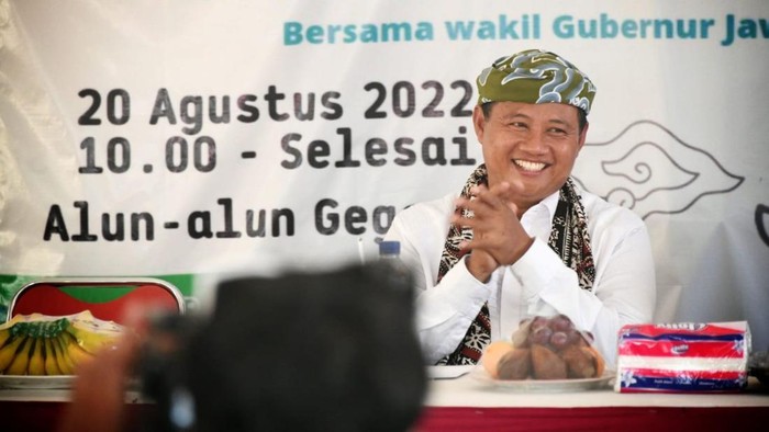 Wagub Jabar Uu Ruzhanul Ulum.