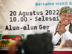 Jabar Sepekan: Polemik Solusi HIV/AIDS ala Wagub Uu