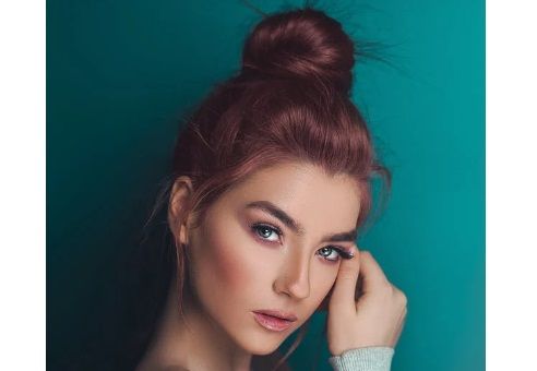 Berbagai contoh warna rambut yang bagus.