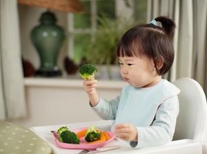 Ahli Gizi Ungkap 6 Trik Mudah agar Anak Mau Makan Sayur