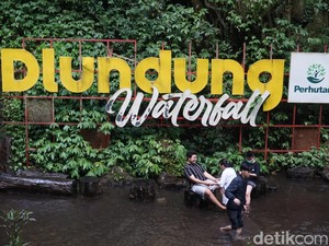 Eksotisme Air Terjun Dlundung Trawas yang Dipercaya Tempat Suci Era Kerajaan