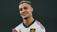 Antony didatangkan dari Ajax Amsterdam dengan nilai transfer diperkirakan mencapai 100 juta pounds. (Manchester United via Getty Imag/Manchester United)