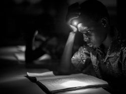 Karya Spektakuler Kontes Foto Hitam Putih, Siap-siap Terpana