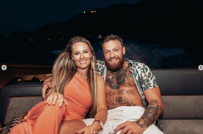 Dee Devlin Dee Devlin, pacar Conor McGregor.