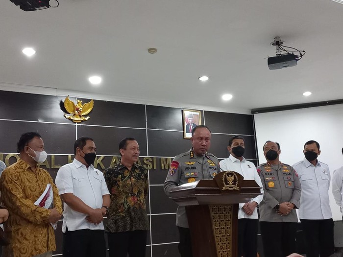 Irwasum Komjen Agung di Komnas HAM